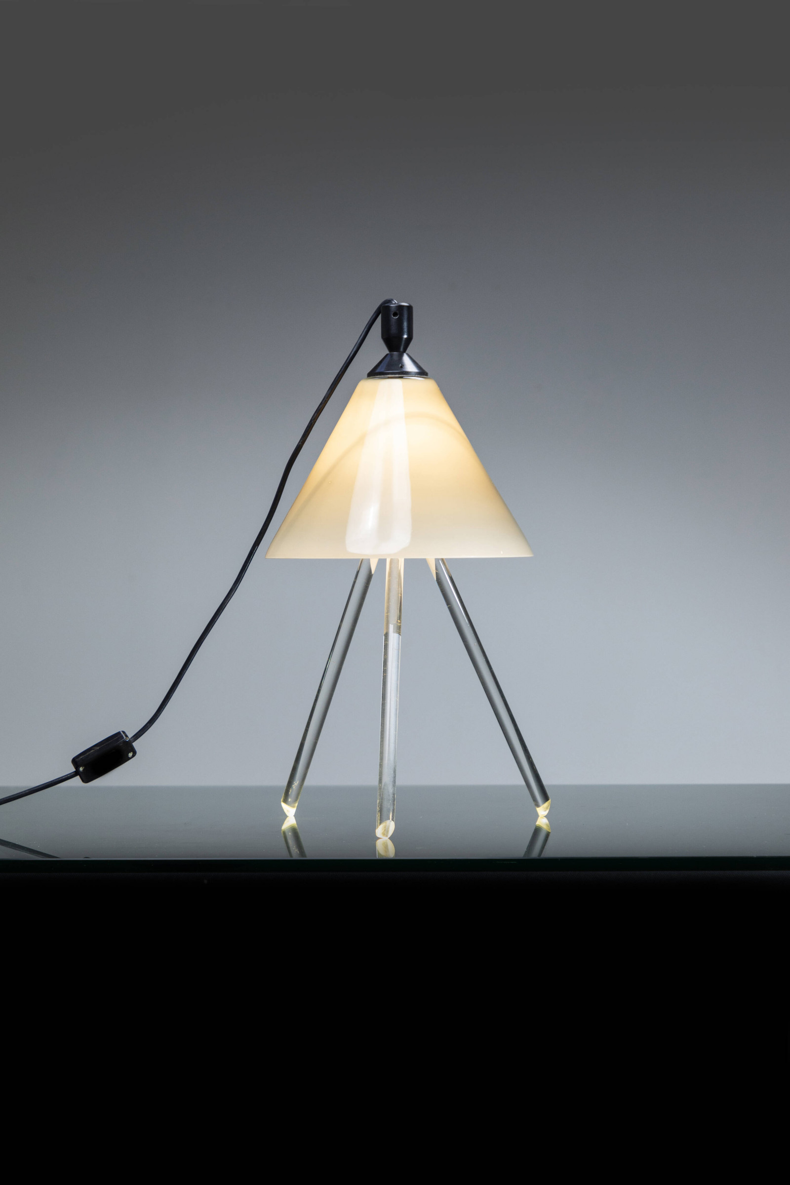 1980s - 2 Table Lamps - ALI' - by Denis Santachiara