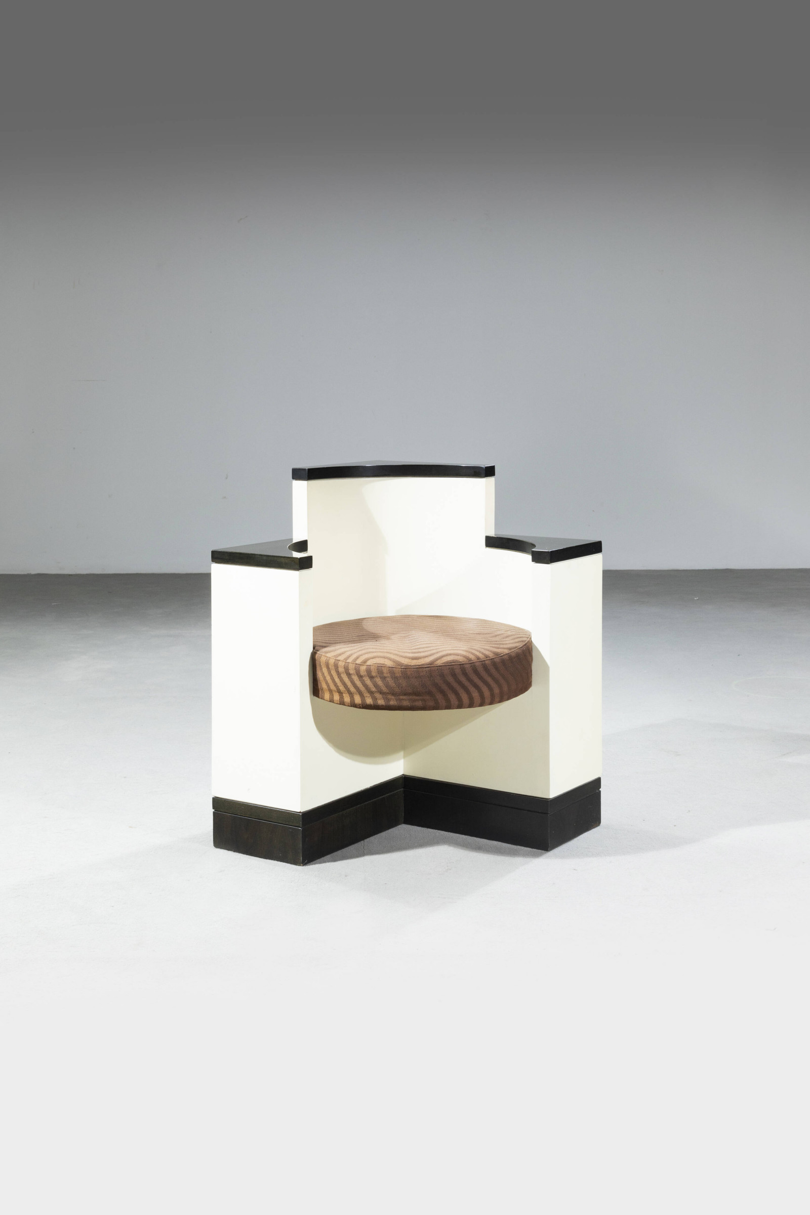 1960s Corner Armchair by ico Parisi from the Serie 540 -