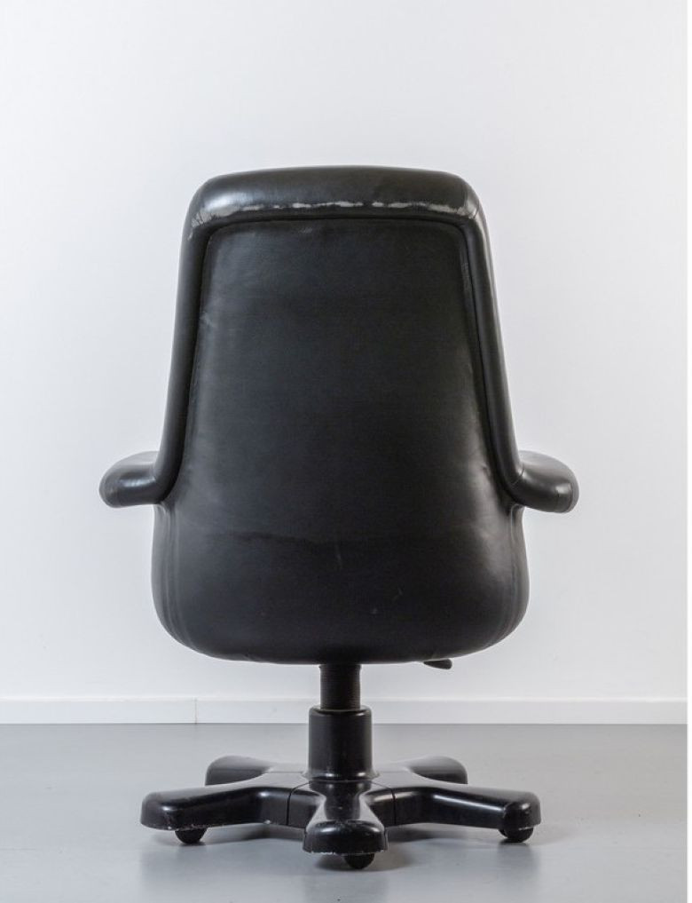 A Rare 'Executive 80' armchair. by A.Mangiarotti A Rare 'Executive 80' armchair. by A.Mangiarotti