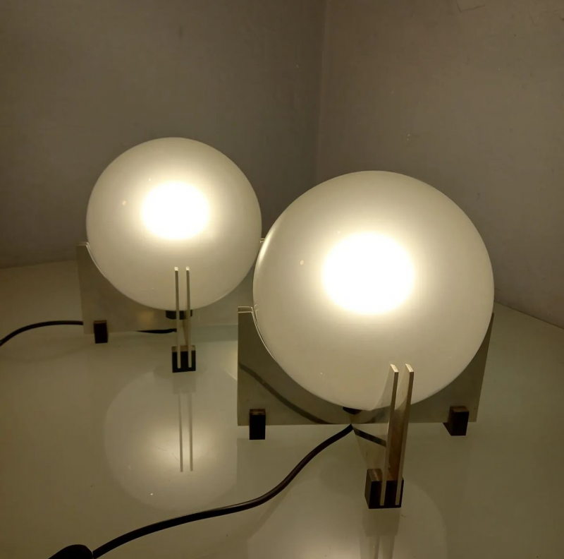 Pair of "Bull" Table Lamp by Tronconi 