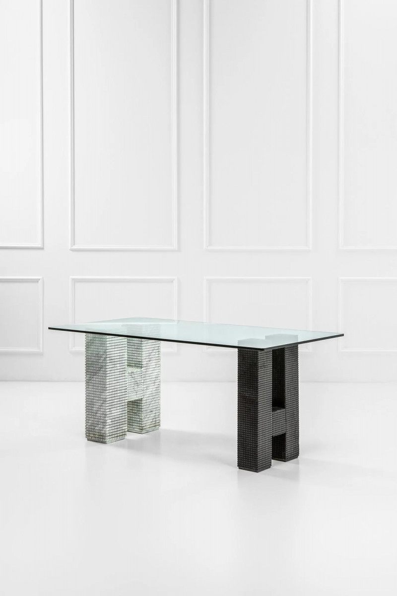 Unique Table by Urano Palma